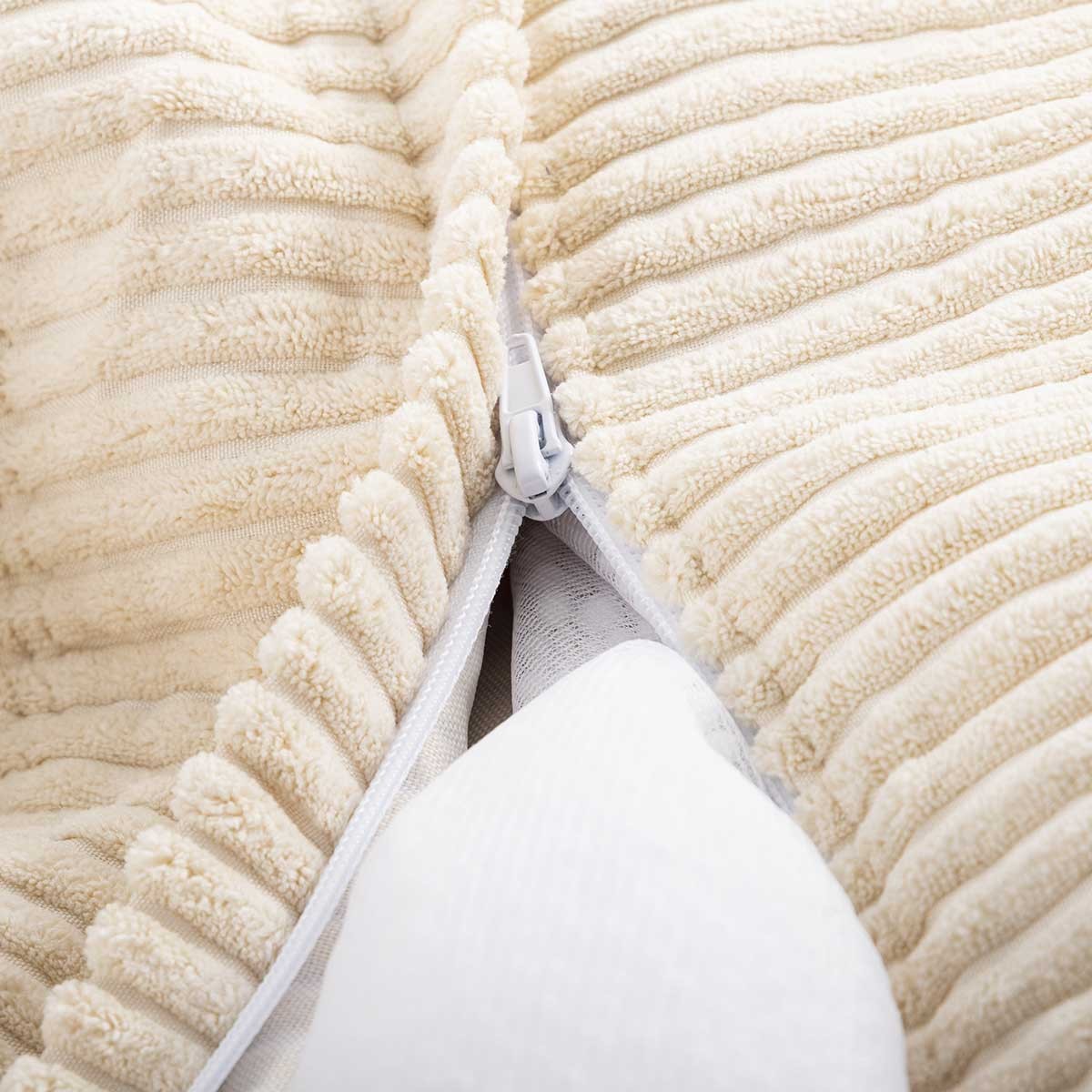 Riesiger runder XL-Samt-Pouf in Beige mit Rippenstruktur