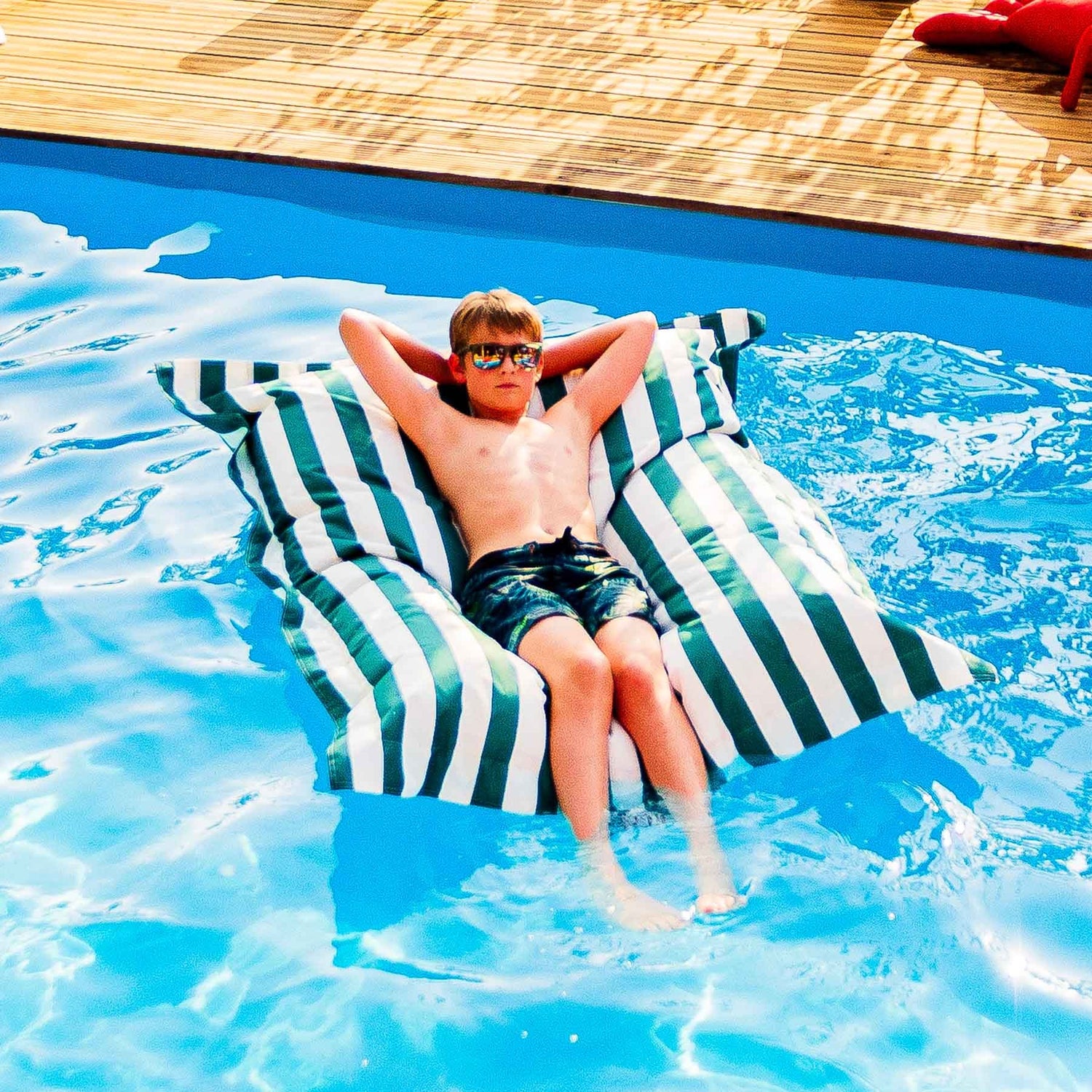 Gestreifter grüner Pool-Pouf Deauville