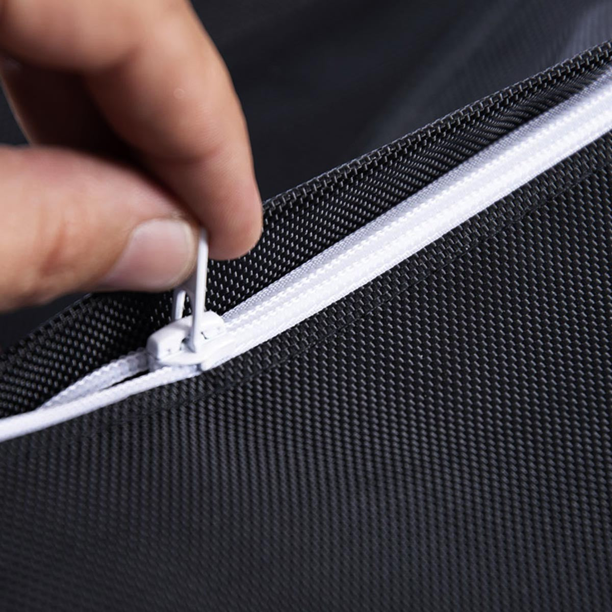 Außenpouf Schwarz IRON RAW